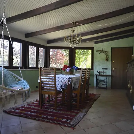 La Casa Nel Bosco Βίλα *